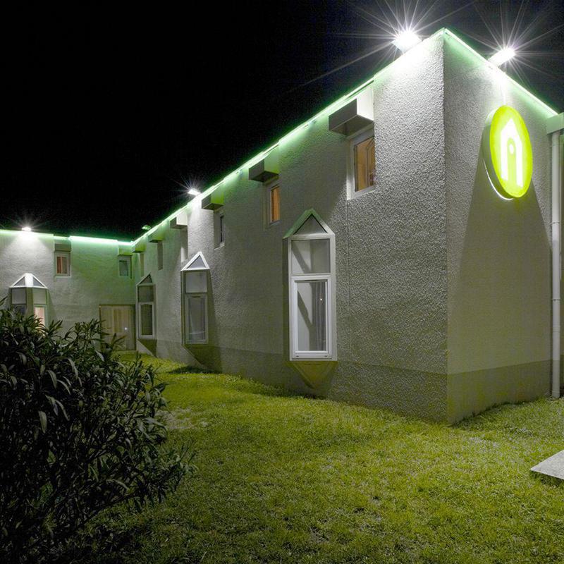 Blv Hotel Valence Nord - Bourg-Les-Valence - Ex-Campanile Exterior photo